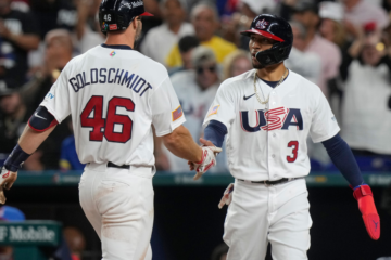 EE.UU. aplastó a Cuba y se fija en el bicampeonato