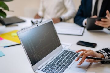 Finanzas conductuales vs Finanzas tradicionales