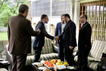 Venezuela e Irán analizan propuestas de tecnologías de la comunicación