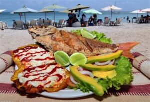Gastronomía típica de Los Roques, platos y bebidas que se pueden disfrutar en la isla - Tadeo Arosio Imagen3 300x204 - Gastronomía típica de Los Roques, platos y bebidas que se pueden disfrutar en la isla - Tadeo Arosio