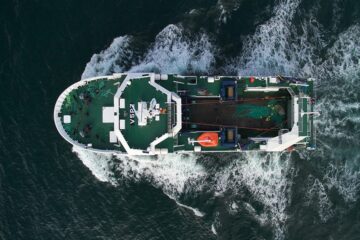 Anahid Bandari de Ataie - Digitalización del sector naval ¡Importancia de cara a un futuro sostenible! - FOTO