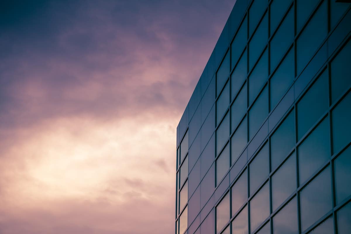 Diferencias entre arquitecto e ingeniero: profesiones complementarias