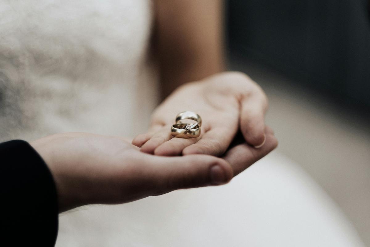 ¿Cuáles son las diferencias entre pareja de hecho y matrimonio?