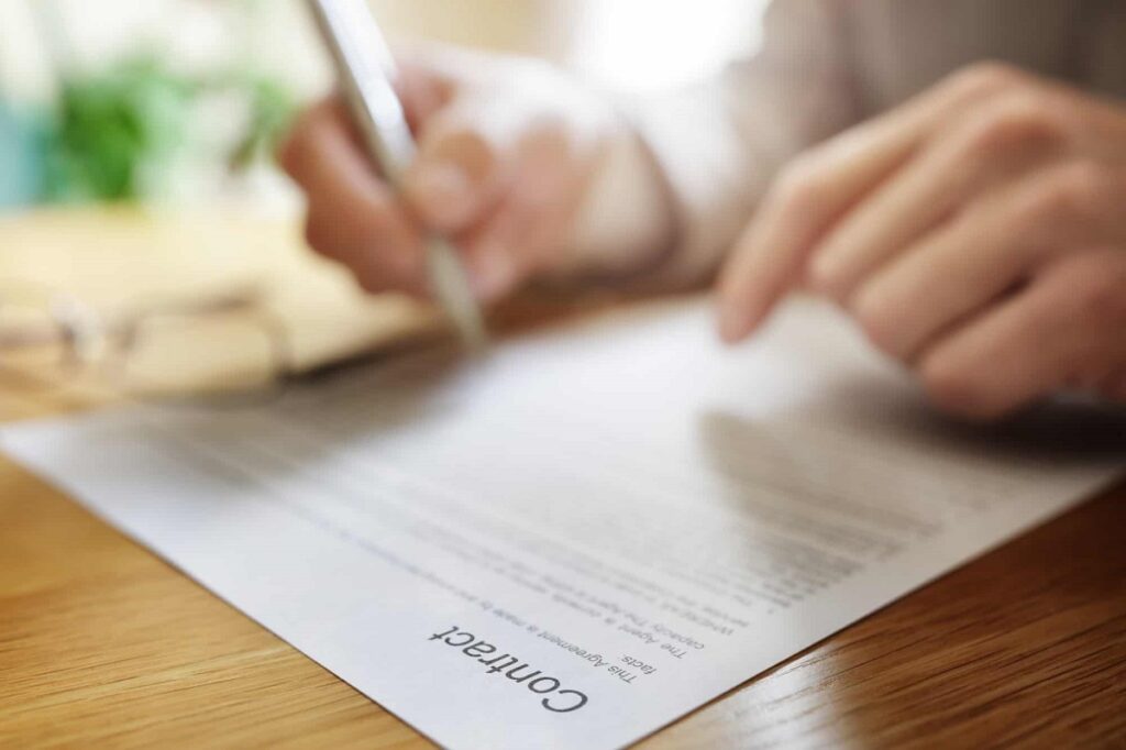 contrato laboral