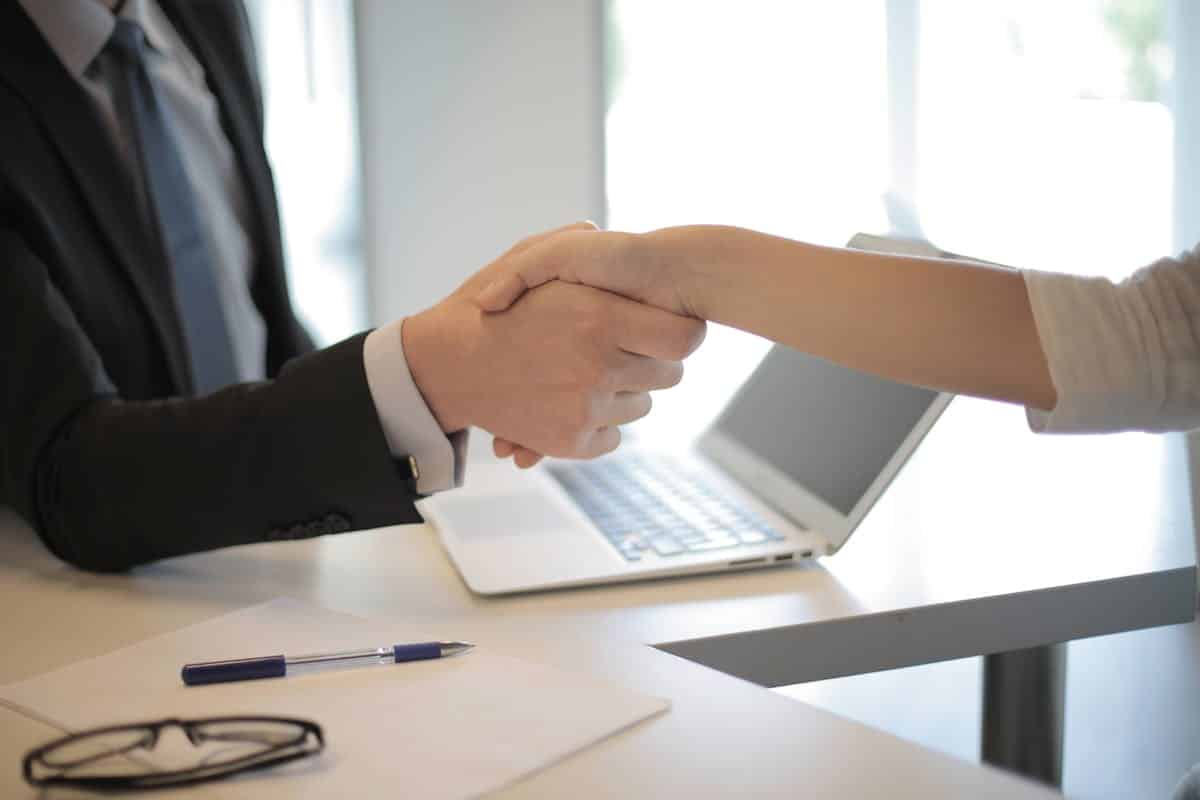 Aplicaciones para buscar trabajo desde tu móvil: recomendaciones