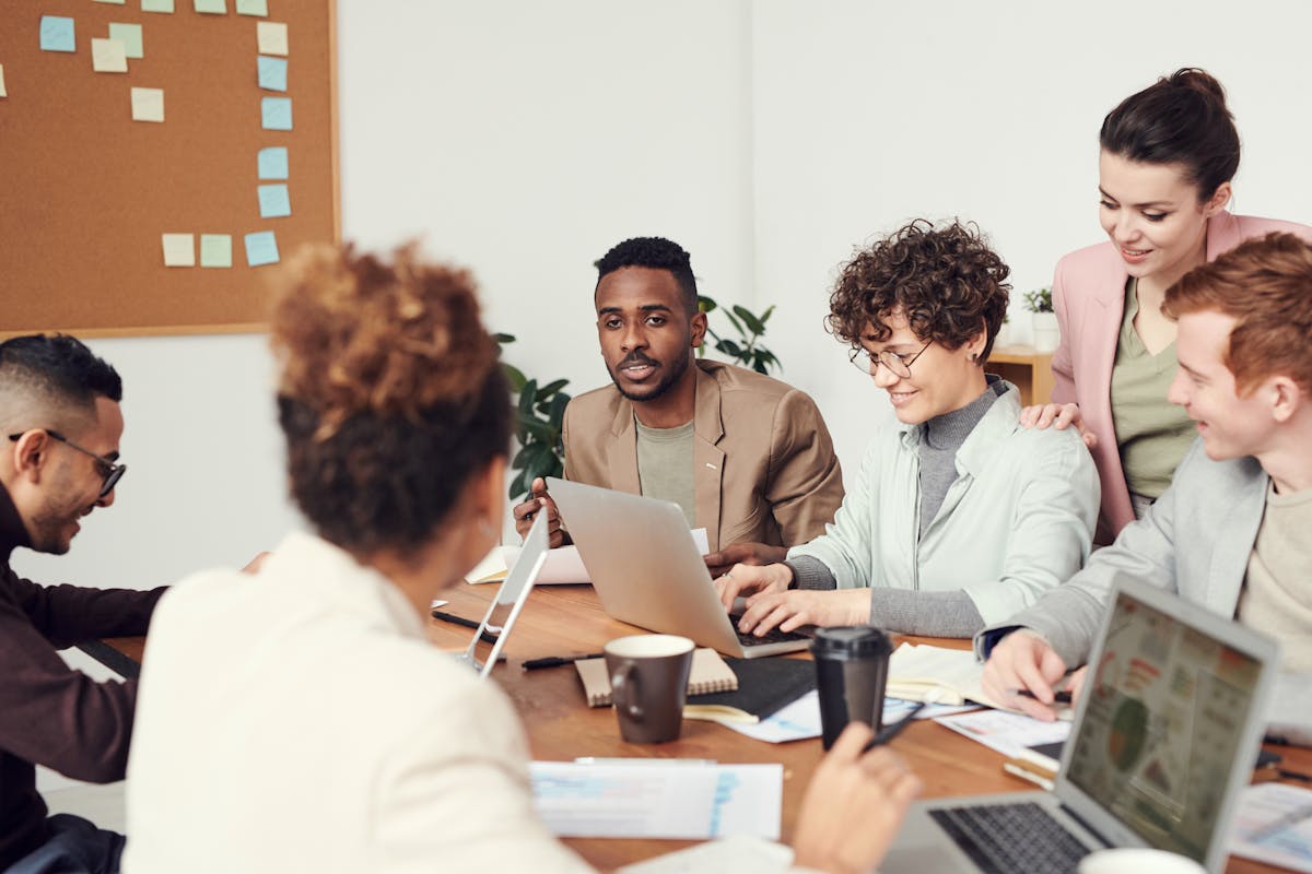 ¿Qué es el Upskilling? Cómo aplicarlo y ejemplos