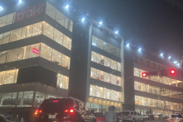  Traki ofrece una experiencia de compras única con Bowling en su tienda d La Trinidad 