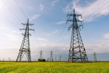 Construcción Sostenible: Energías Renovables en Proyectos Petroleros