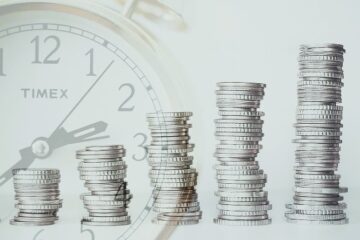 Luis Alberto Pérez González - ¡Conócelos! Factores que afectan el valor del dinero en el tiempo - FOTO