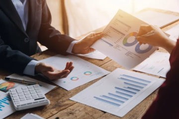 ¿Qué diferencia hay entre un asesor de negocios y un asesor de inversiones?