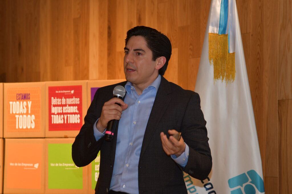 labor empresarial