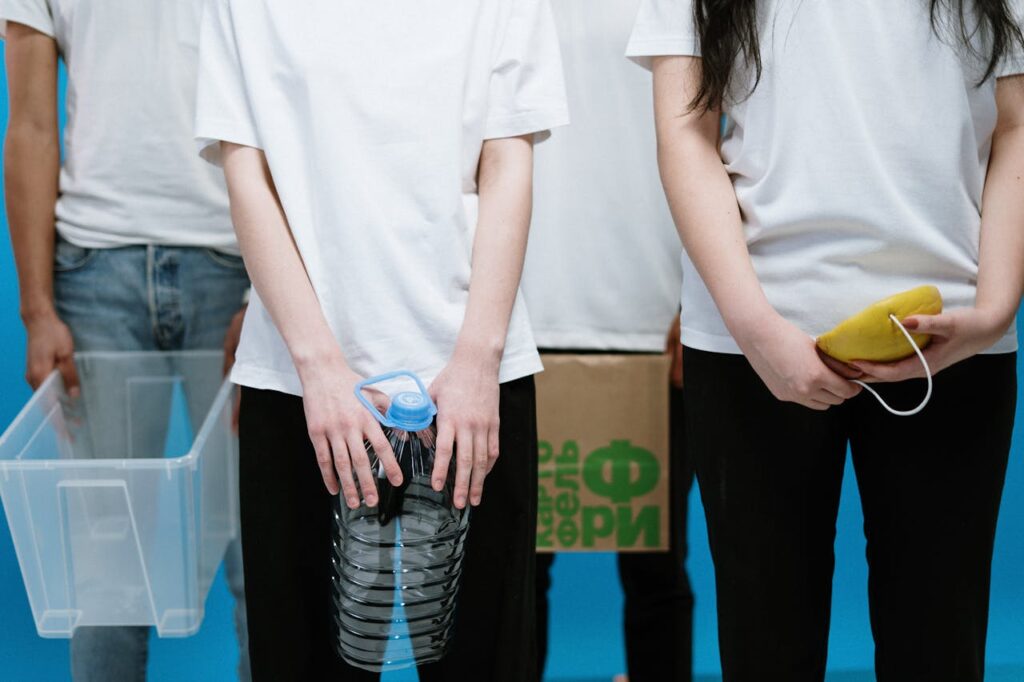 ejemplos de marcas que usan materiales reciclados