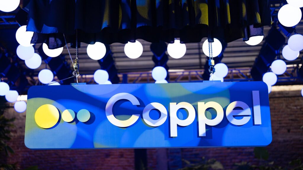 Grupo Coppel inversión