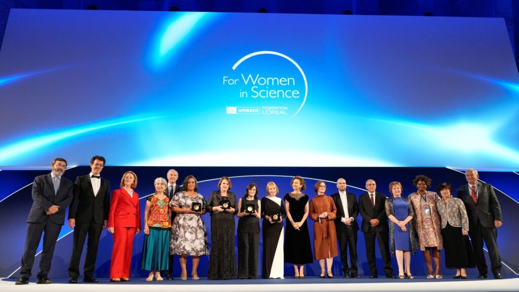 Por las Niñas en la Ciencia