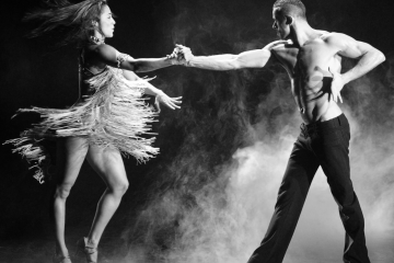 La Salsa y el Baile: Un Lenguaje Corporal de Conexión y Pasión por Wilson Alexander Pabon Barreto