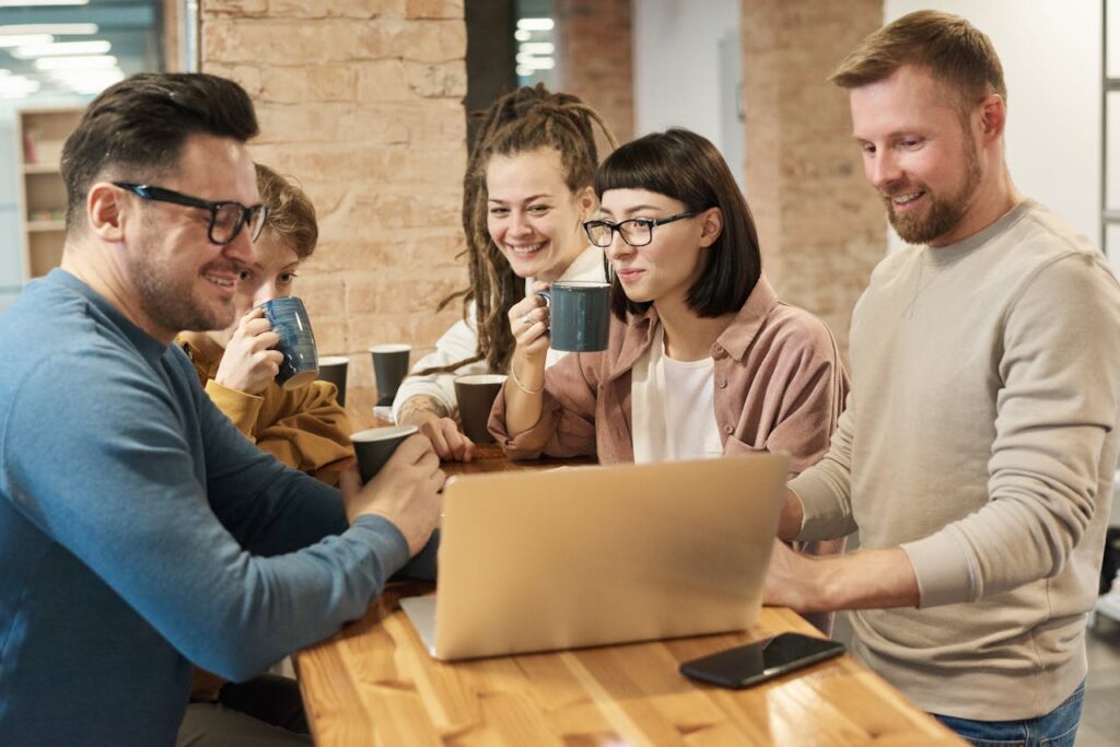 crear espacios seguros para personas LGBT+