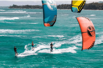 Deslízate con el Viento: Guía Esencial para Tu Primera Clase de Kitesurf – De Novato a Navegante del Aire