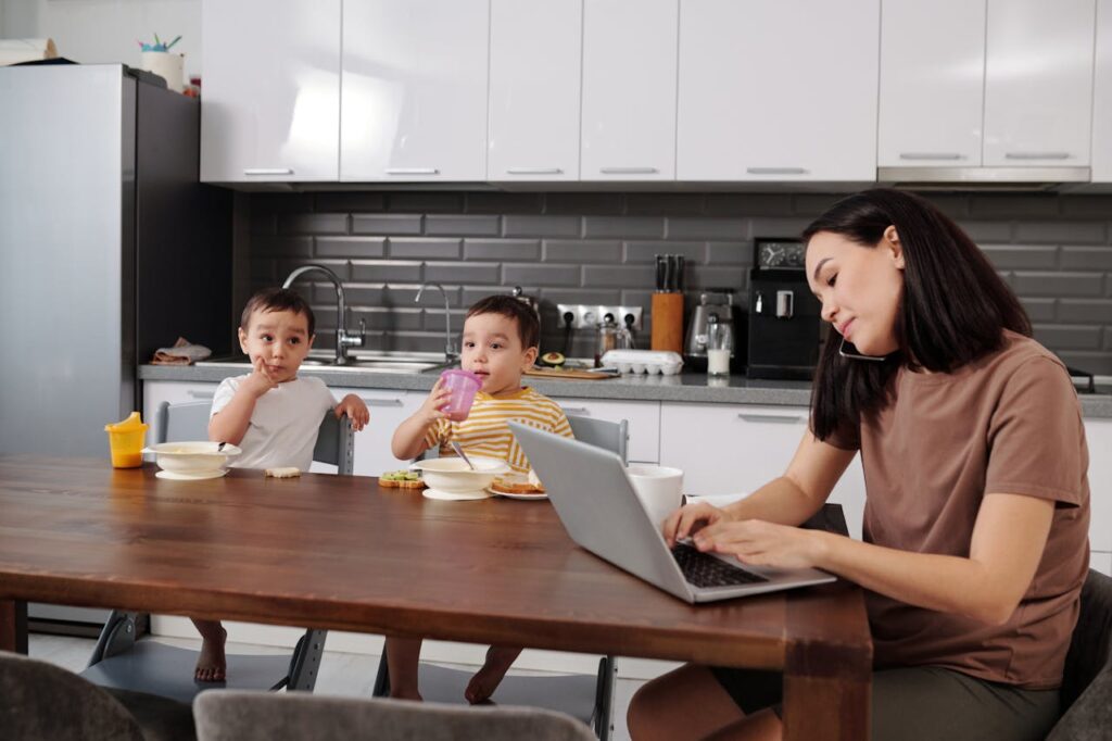 mujeres fuera del mundo laboral 