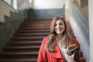¿Qué son las becas de excelencia y qué beneficios aportan?
