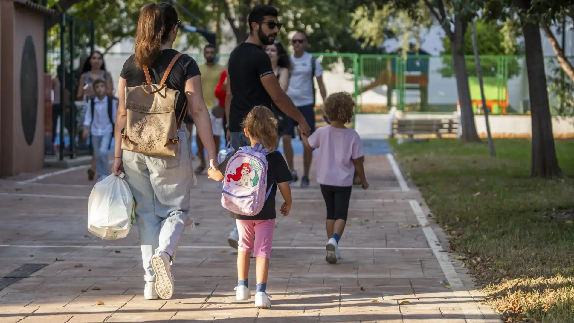 Compra y venta de material escolar reutilizado