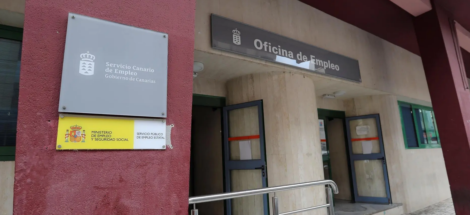 Empléate ofertas administrativas