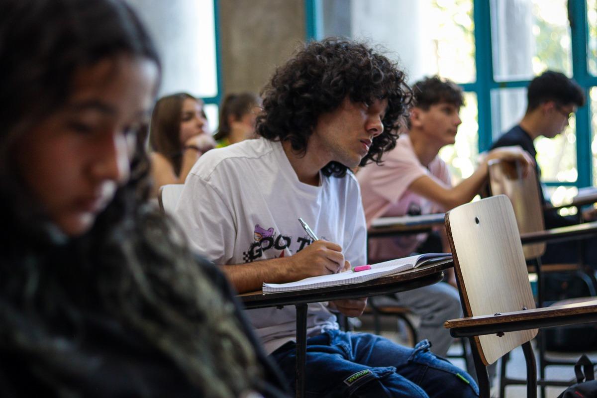 Escritura a mano en educación
