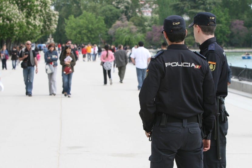cuerpo policia nacional