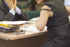 aumento de ofertas de empleo que exigen postgrado
