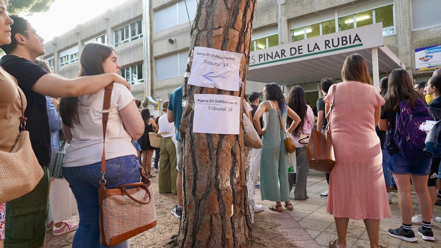 Calendario de oposiciones docentes y negociación