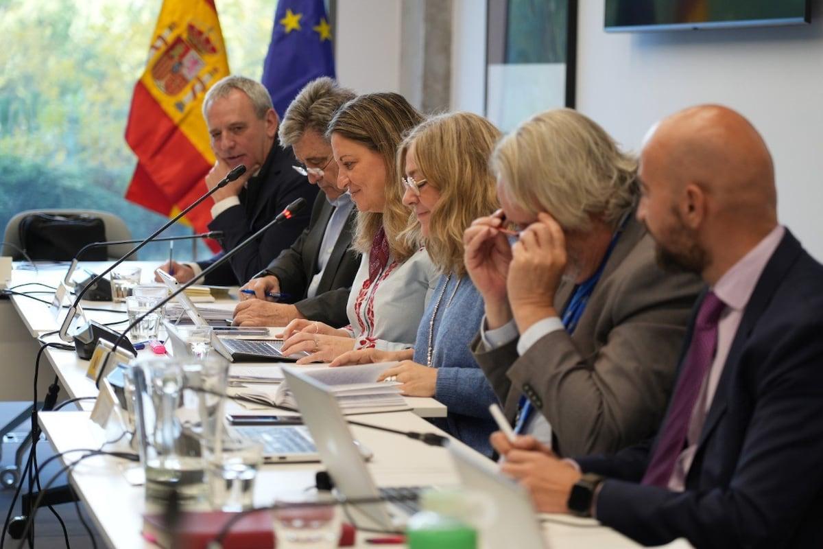Acuerdo de subida salarial para empleados públicos Acuerdo de subida salarial para empleados públicos