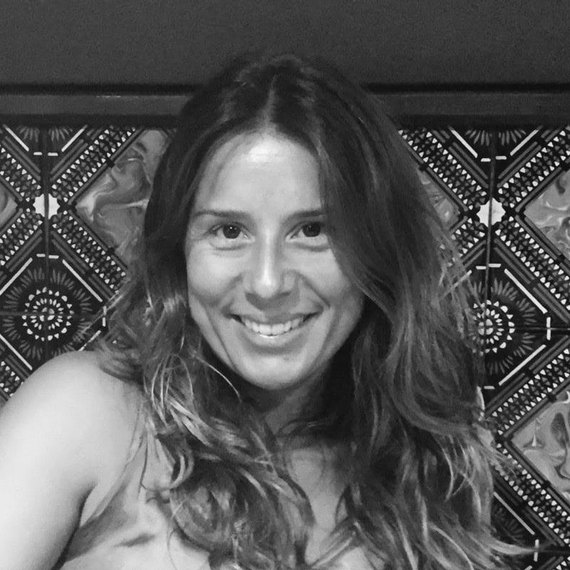 Alicia Maniega bfree tax back