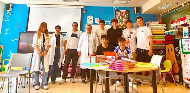 Luz para los peques un grupo de alumnos del colegio Juan de Lanuza de 1° de Bachillerato Alex Martín Eduardo Martínez Gonzalo Royo Leo Vilalta Miguel Blasco Queiles Calvo