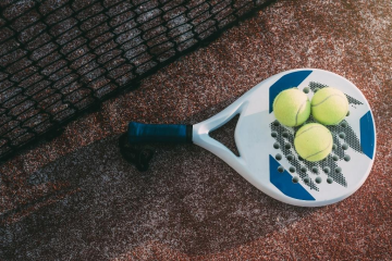 Jesús Emilio Vásquez Quintero | Equipamiento esencial: Cómo elegir tu primera pala de pádel sin gastar una fortuna
