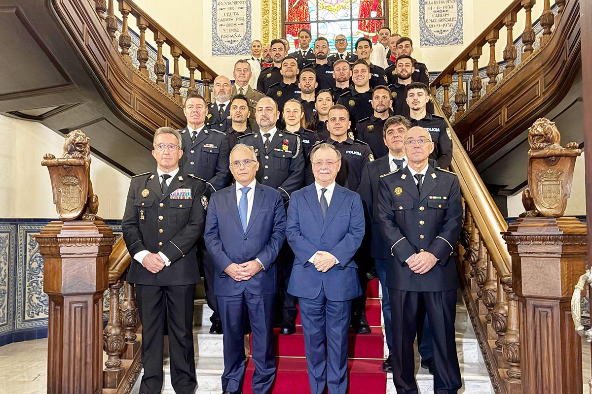 Acto institucional Policía Local Acto institucional Policía Local