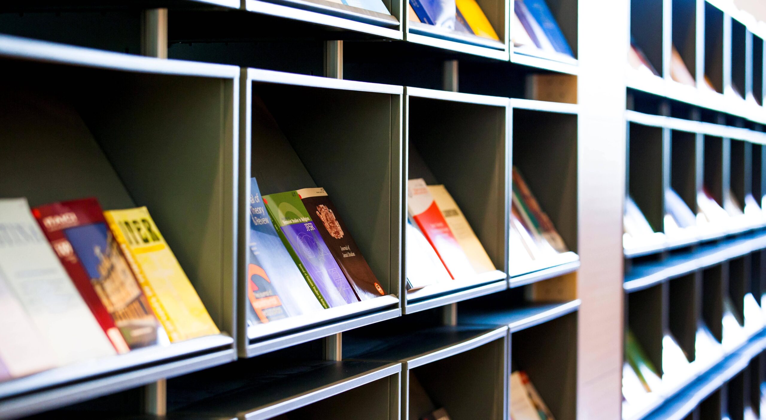 Recursos académicos en repositorio Comillas