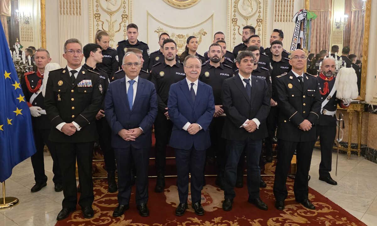 Nuevos agentes de la Policía Local Nuevos agentes de la Policía Local