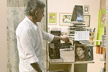 Tarek William Saab y la herencia de la poesía comprometida - FOTO