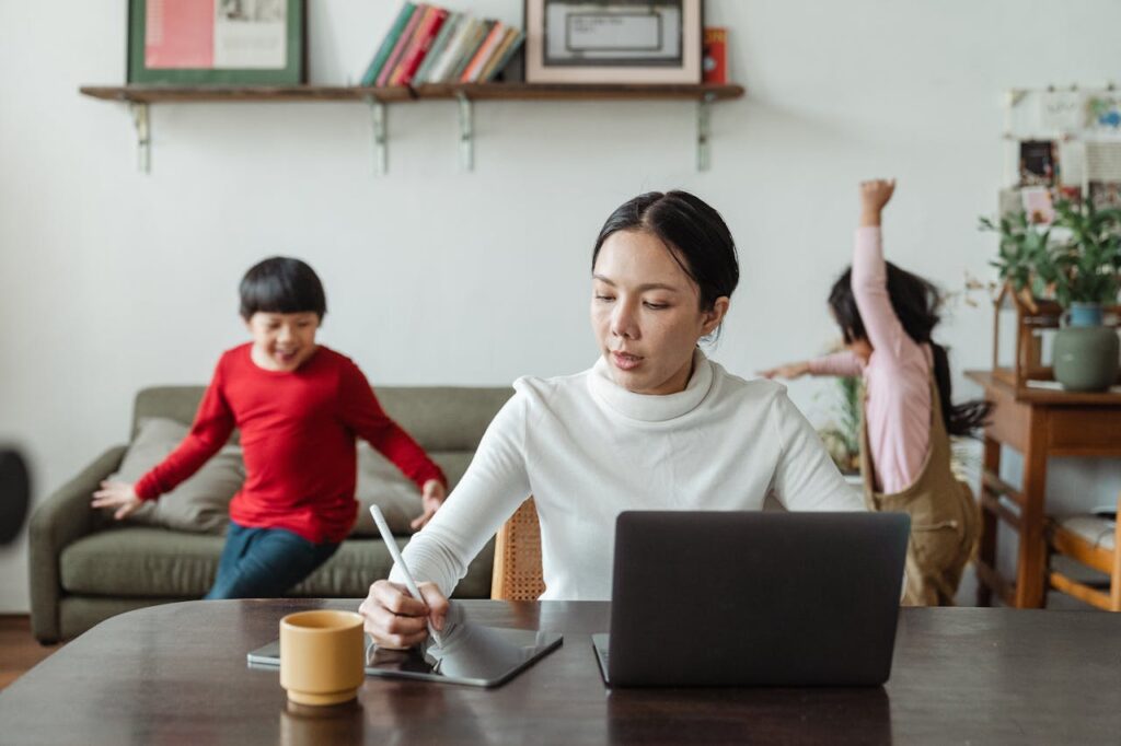 mujeres en puestos directivos