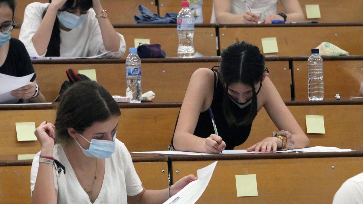 Valorar la gravedad de la enfermedad el día del examen Valorar la gravedad de la enfermedad el día del examen
