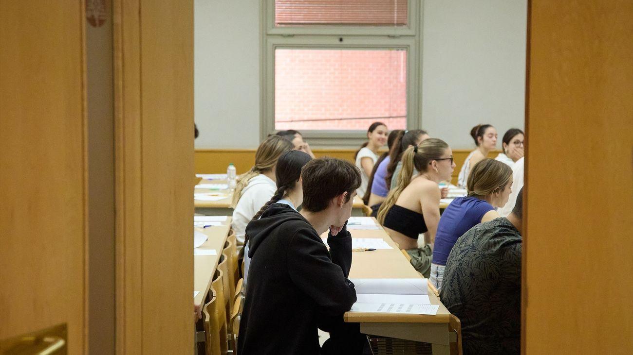 Solicitud de becas de Bachillerato en Madrid