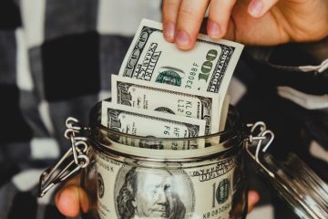 Luis Alberto Pérez González - Escudo financiero; El auge del ahorro en moneda extranjera - FOTO