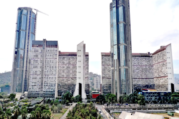 Armando Iachini y los Edificios de Caracas: Identidad Urbana