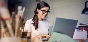 ventajas empleo estacional estudiantes universitarios