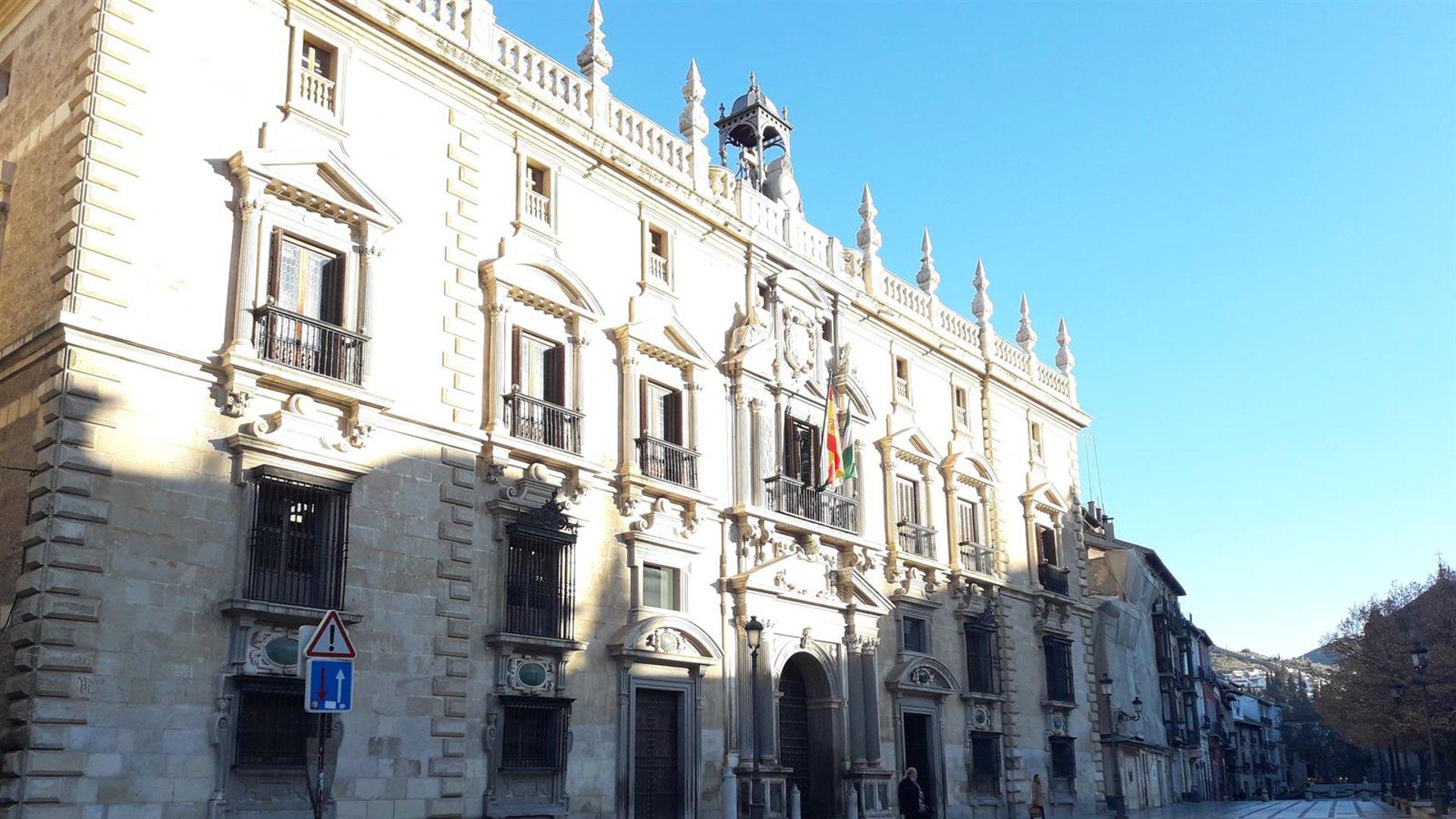 Patrulla de policía local en servicio