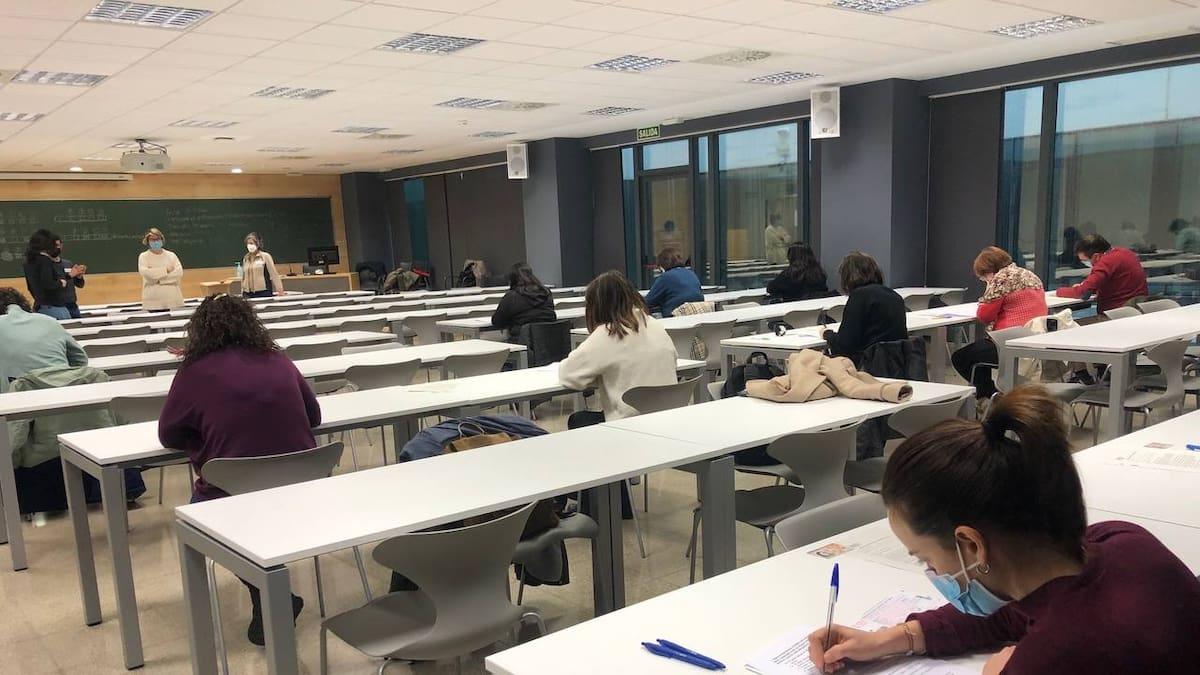 Oposiciones auxiliar de enfermería Murcia