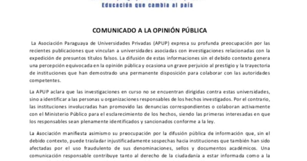 Títulos académicos falsos